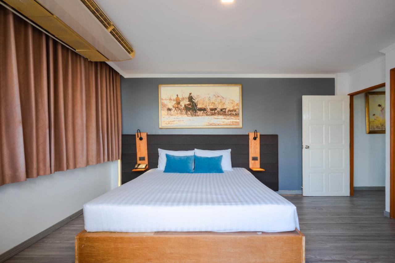 Shagwell Mansions Hotel Pattaya Bagian luar foto