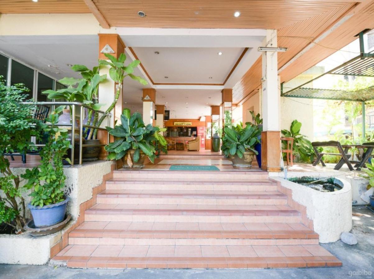 Shagwell Mansions Hotel Pattaya Bagian luar foto