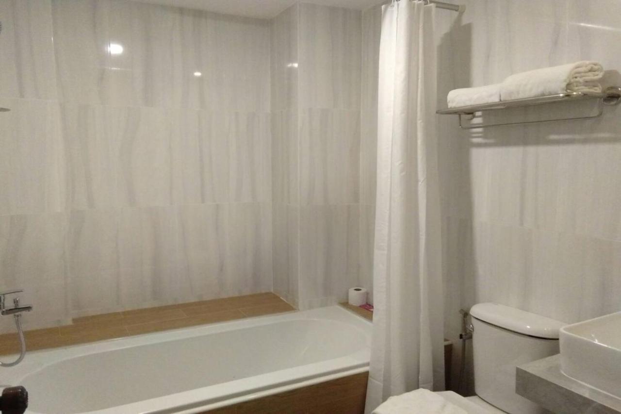 Shagwell Mansions Hotel Pattaya Bagian luar foto
