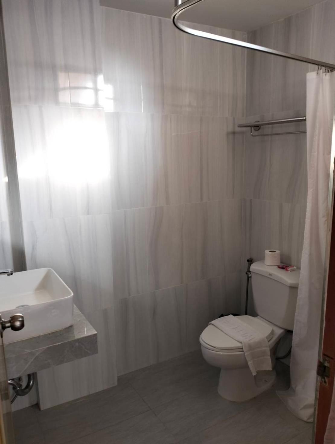 Shagwell Mansions Hotel Pattaya Ruang foto