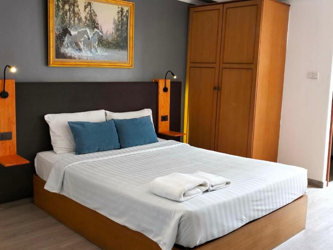 Shagwell Mansions Hotel Pattaya Ruang foto